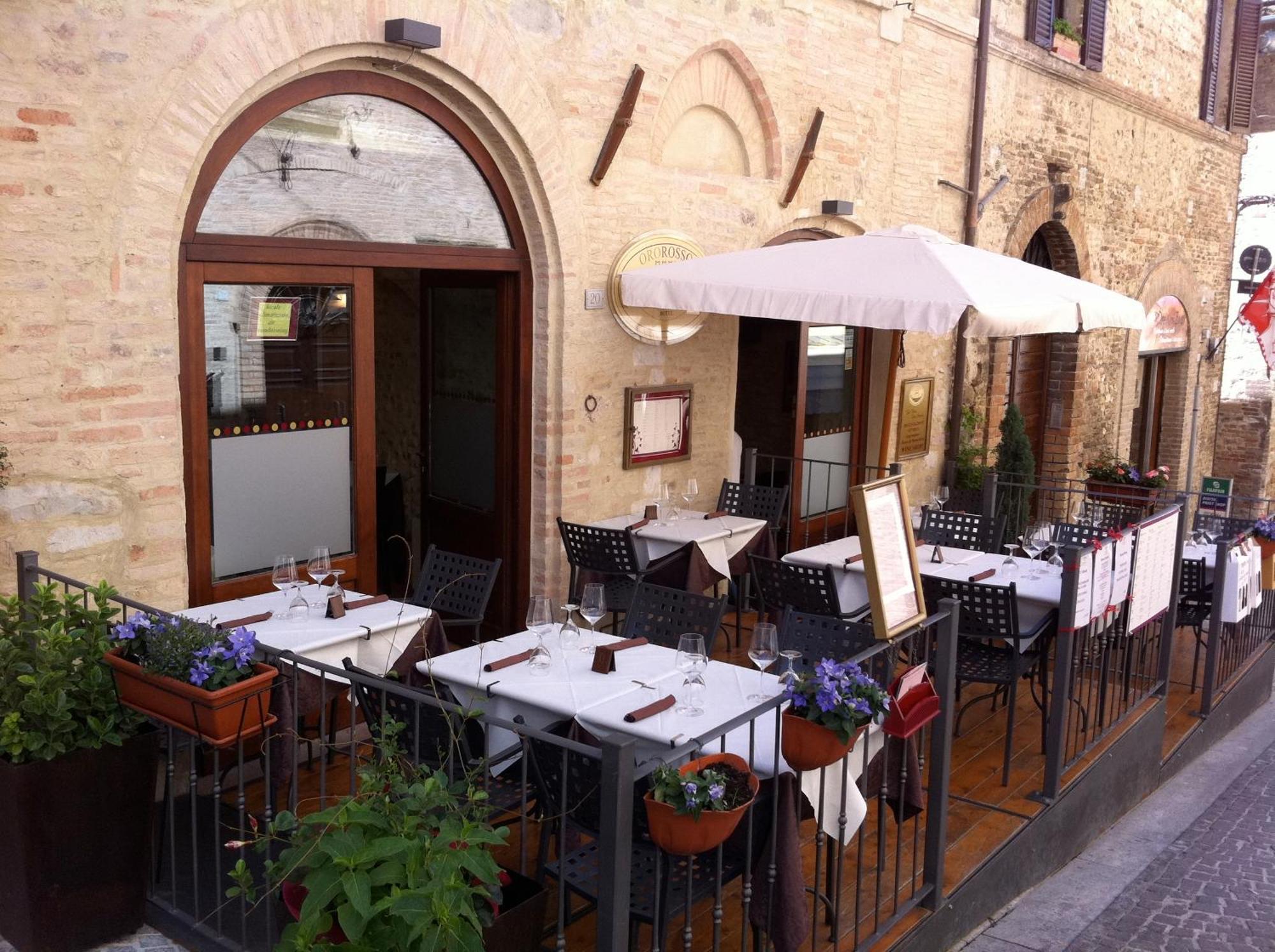 Oro Rosso Hotel Ristorante Montefalco Ngoại thất bức ảnh
